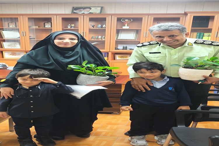 روز بزرگداشت نیروی انتظامی 